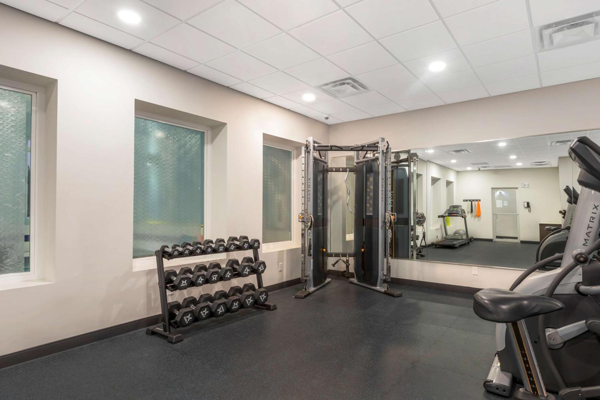 Best Western Premier Executive Residency Medicine Hat Eksteriør billede