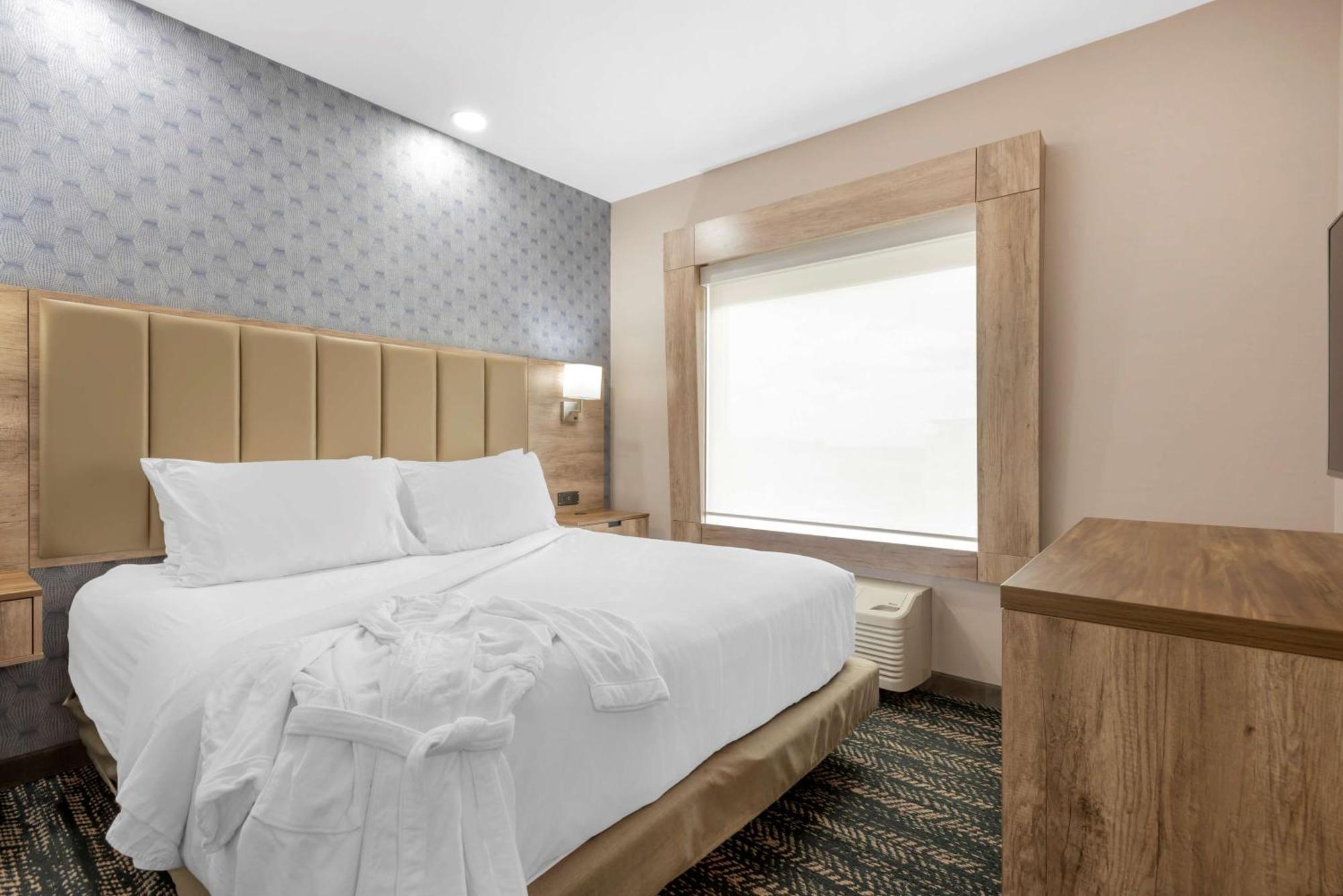 Best Western Premier Executive Residency Medicine Hat Eksteriør billede